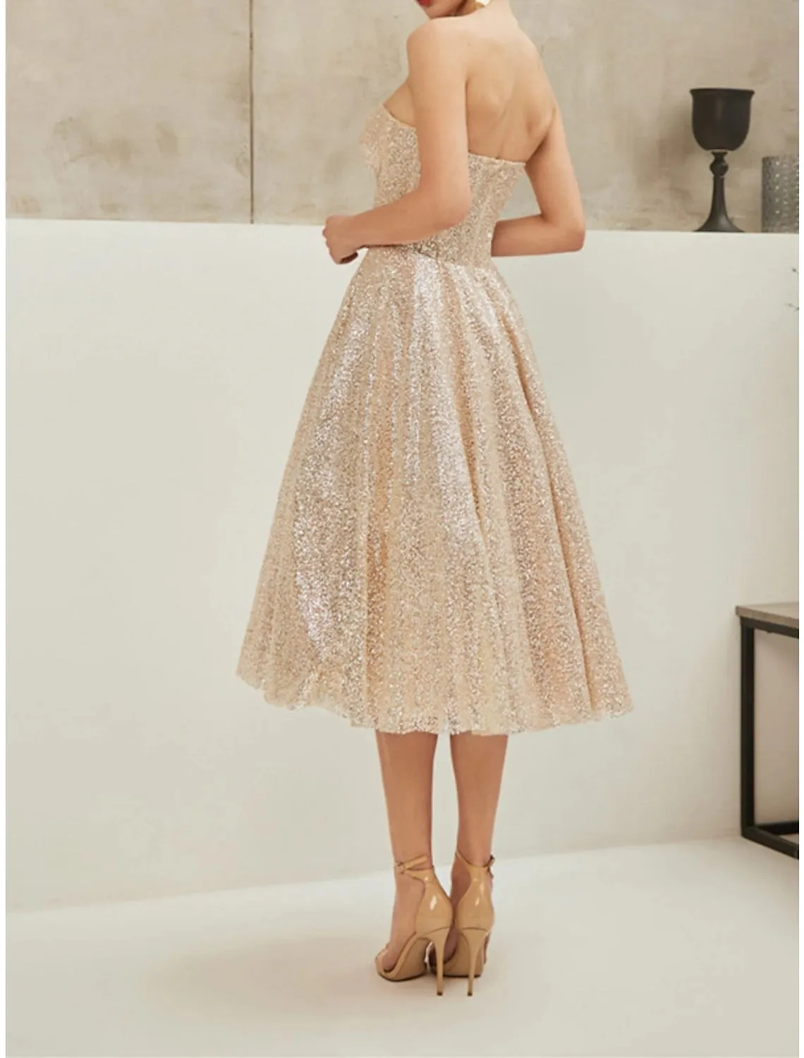 A-Line Cocktail Dresses Party Dress Party Wear Engagement Knee Length Sleeveless Strapless Sequined with Pleats Sequin