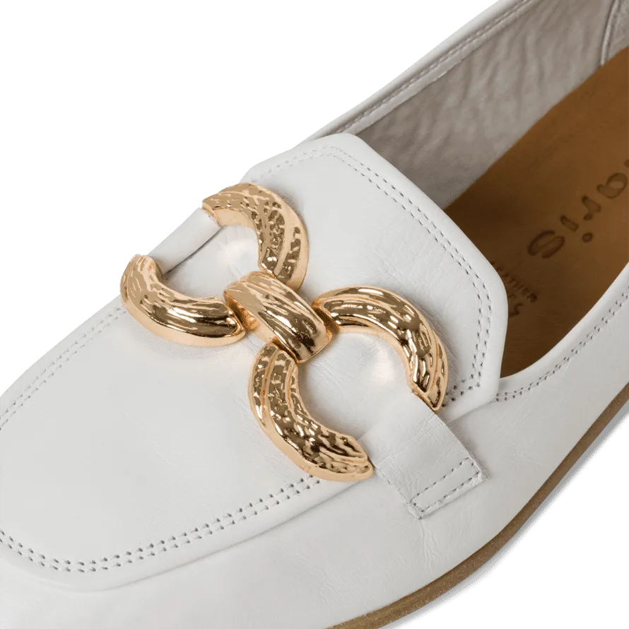 Elegant White Tamaris Leather Loafers