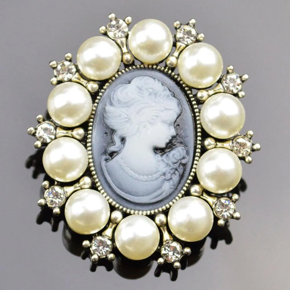 Exquisite Pearl and Rhinestone Studded Enamel Brooches Pin