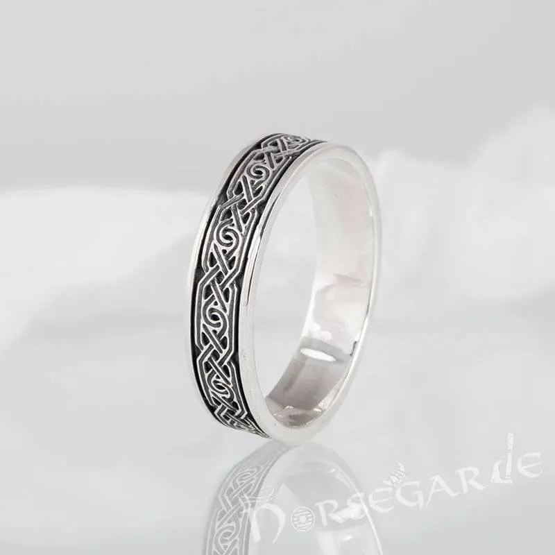 Handcrafted Ornamental Borre Art Band - Sterling Silver