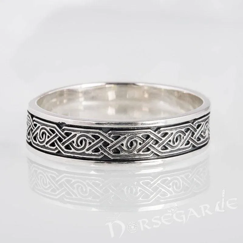 Handcrafted Ornamental Borre Art Band - Sterling Silver